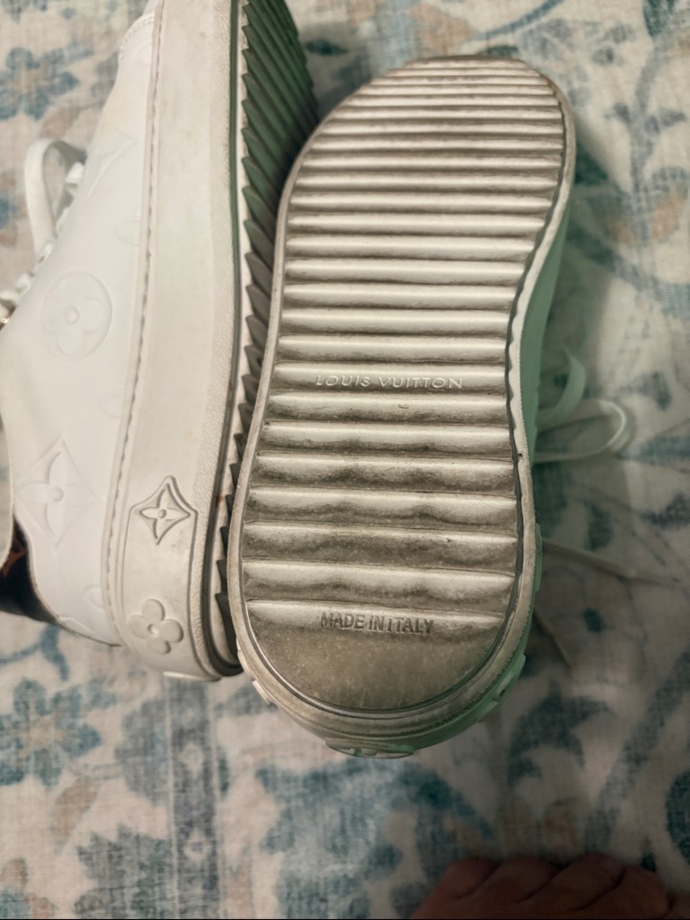 Louis Vuitton White Leather Monogram Sneakers with Brown Heel Tab - Picture 8 of 13